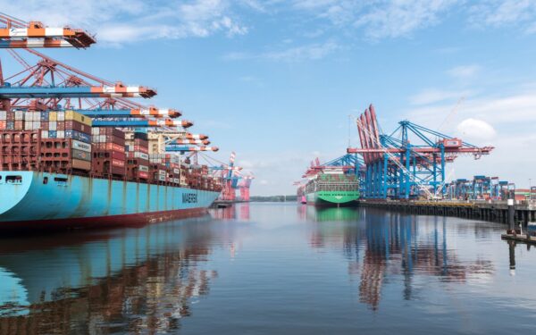 Carriers Restore Israel Routes at Scale as Demand Signals a Strong Summer Rebound