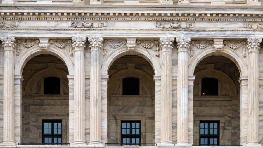 Two Minutes of Silence Pushes Bank of England Rate Announcement Back by 120 Seconds on VE Day