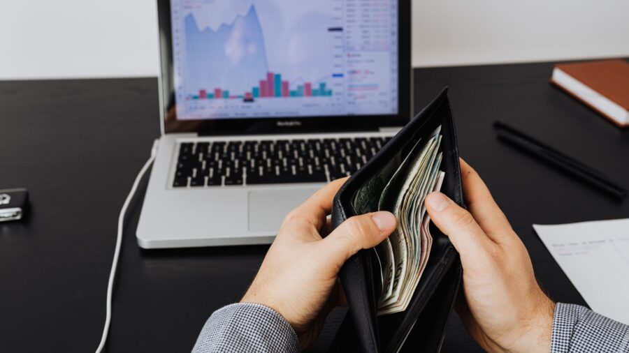 Short-Duration Bonds Draw Fresh Attention as Fed Rate Path Remains Deeply Uncertain