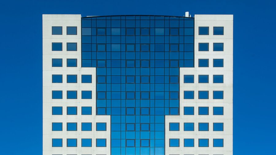 Israeli AI Startup Chose Tel Aviv Over Silicon Valley, Rebuffing Anthropic Relocation Push