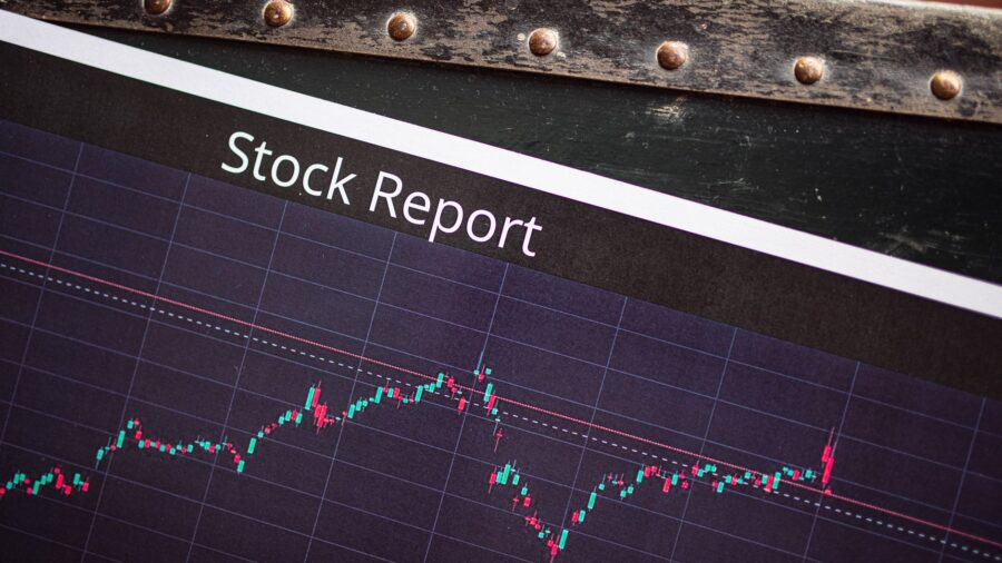 Indian Benchmarks Drift in Narrow Range as European Bourses Hold Near Parity
